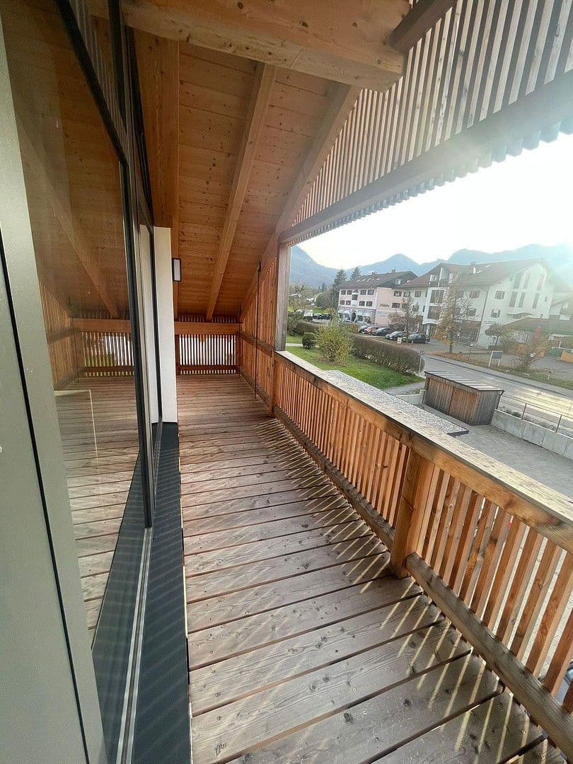 Prenájom bytu 2-izbový 90 m², Brannenburg, Bavorsko Prenájom bytu 2-izbový 90 m², Brannenburg, Bavorsko