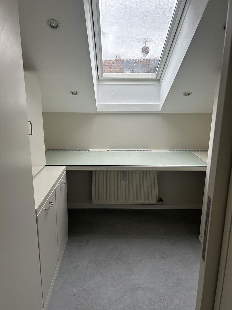 Prenájom bytu 3-izbový 75 m², Höflingstraße 9, Tutzing, Bavorsko Prenájom bytu 3-izbový 75 m², Höflingstraße 9, Tutzing, Bavorsko