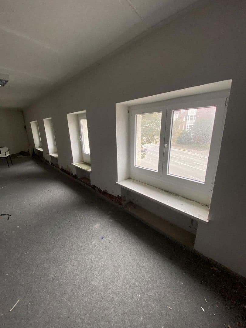 Prenájom kancelárie 94 m², Stresemannstr. 235, Bremerhaven, Brémy Prenájom kancelárie 94 m², Stresemannstr. 235, Bremerhaven, Brémy