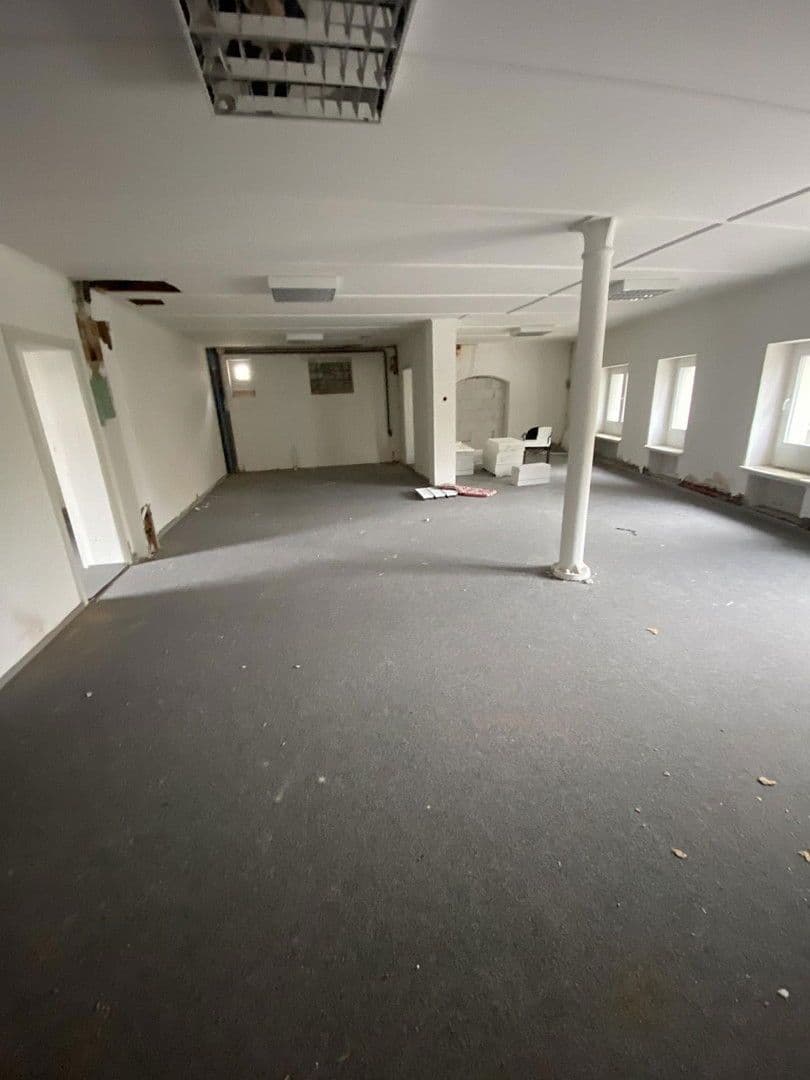 Prenájom kancelárie 94 m², Stresemannstr. 235, Bremerhaven, Brémy Prenájom kancelárie 94 m², Stresemannstr. 235, Bremerhaven, Brémy