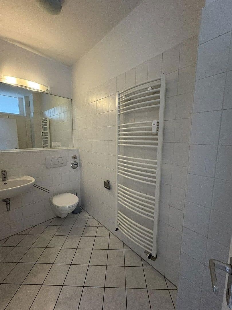 Prenájom bytu 3-izbový 65 m², Hannover, Dolné Sasko Prenájom bytu 3-izbový 65 m², Hannover, Dolné Sasko