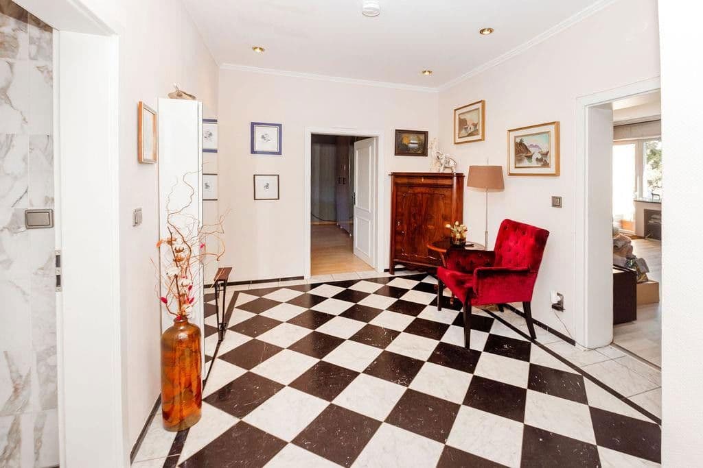 Predaj bytu 2-izbový 75 m², Weinheimer Str. 8, Berlin, Berlín Predaj bytu 2-izbový 75 m², Weinheimer Str. 8, Berlin, Berlín