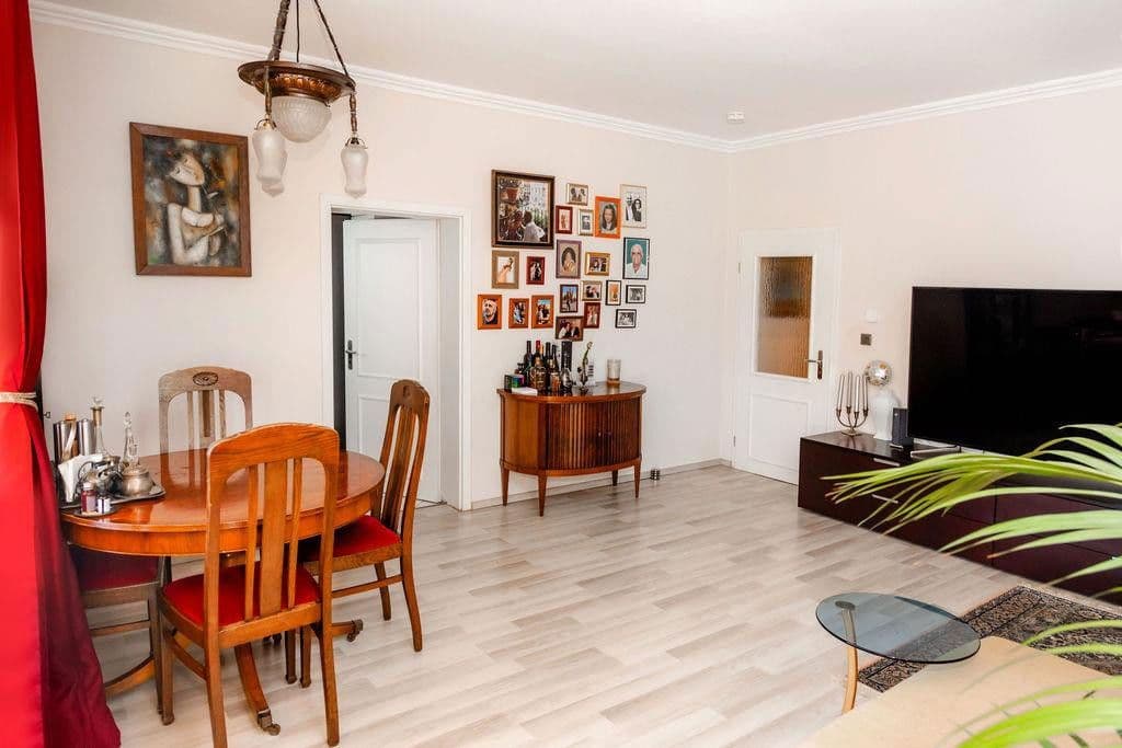 Predaj bytu 2-izbový 75 m², Weinheimer Str. 8, Berlin, Berlín Predaj bytu 2-izbový 75 m², Weinheimer Str. 8, Berlin, Berlín