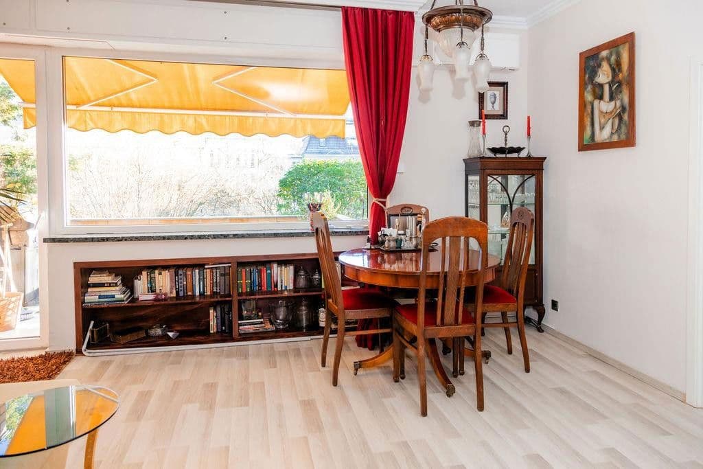 Predaj bytu 2-izbový 75 m², Weinheimer Str. 8, Berlin, Berlín Predaj bytu 2-izbový 75 m², Weinheimer Str. 8, Berlin, Berlín