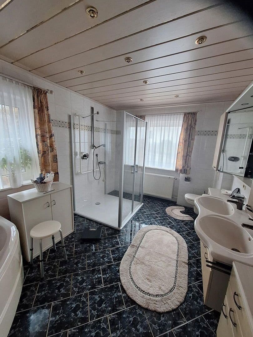 Predaj domu 235 m², pozemek 910 m², Konzell, Bavorsko Predaj domu 235 m², pozemek 910 m², Konzell, Bavorsko