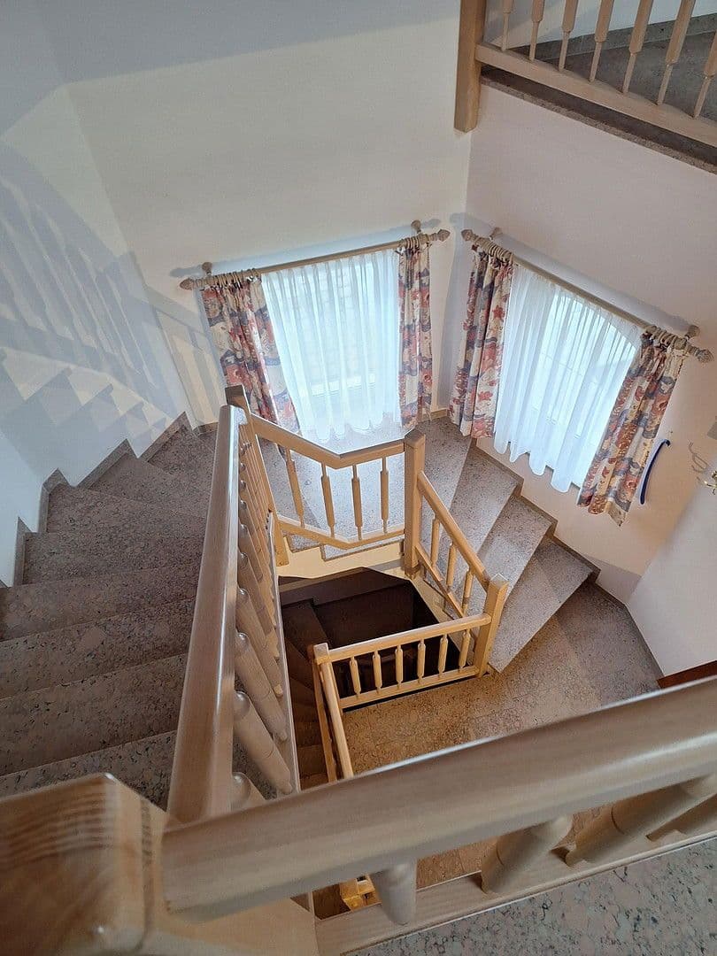 Predaj domu 235 m², pozemek 910 m², Konzell, Bavorsko Predaj domu 235 m², pozemek 910 m², Konzell, Bavorsko