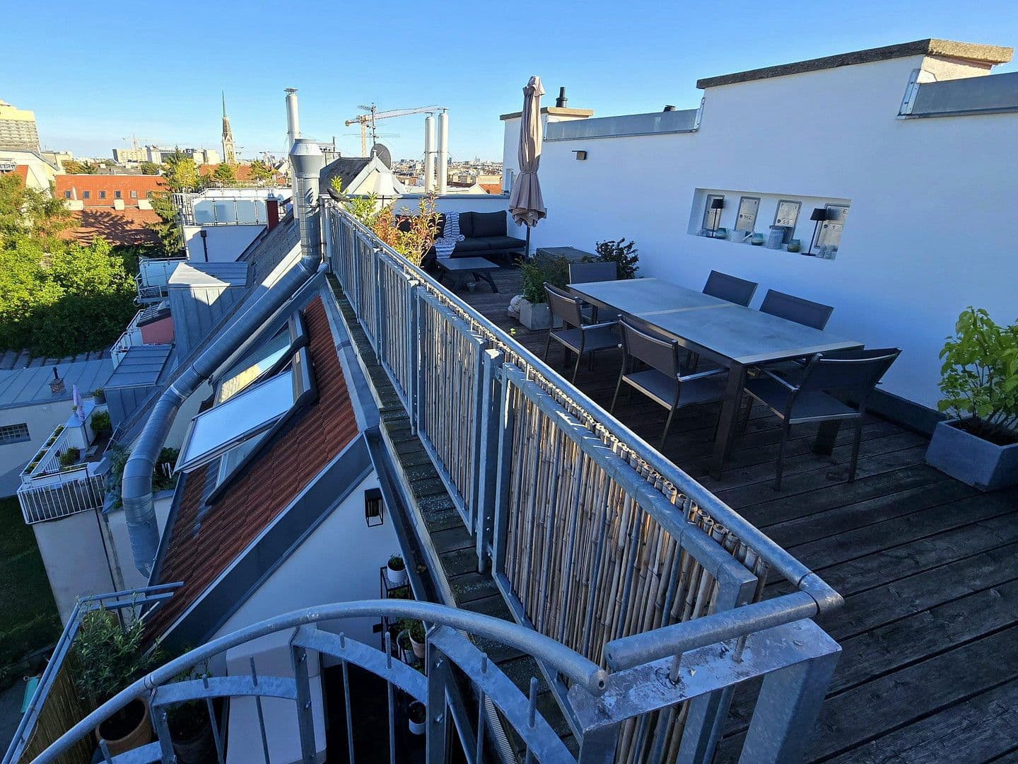 Prenájom bytu 3-izbový 98 m², Schumanngasse 54, Wien, Viedeň Prenájom bytu 3-izbový 98 m², Schumanngasse 54, Wien, Viedeň