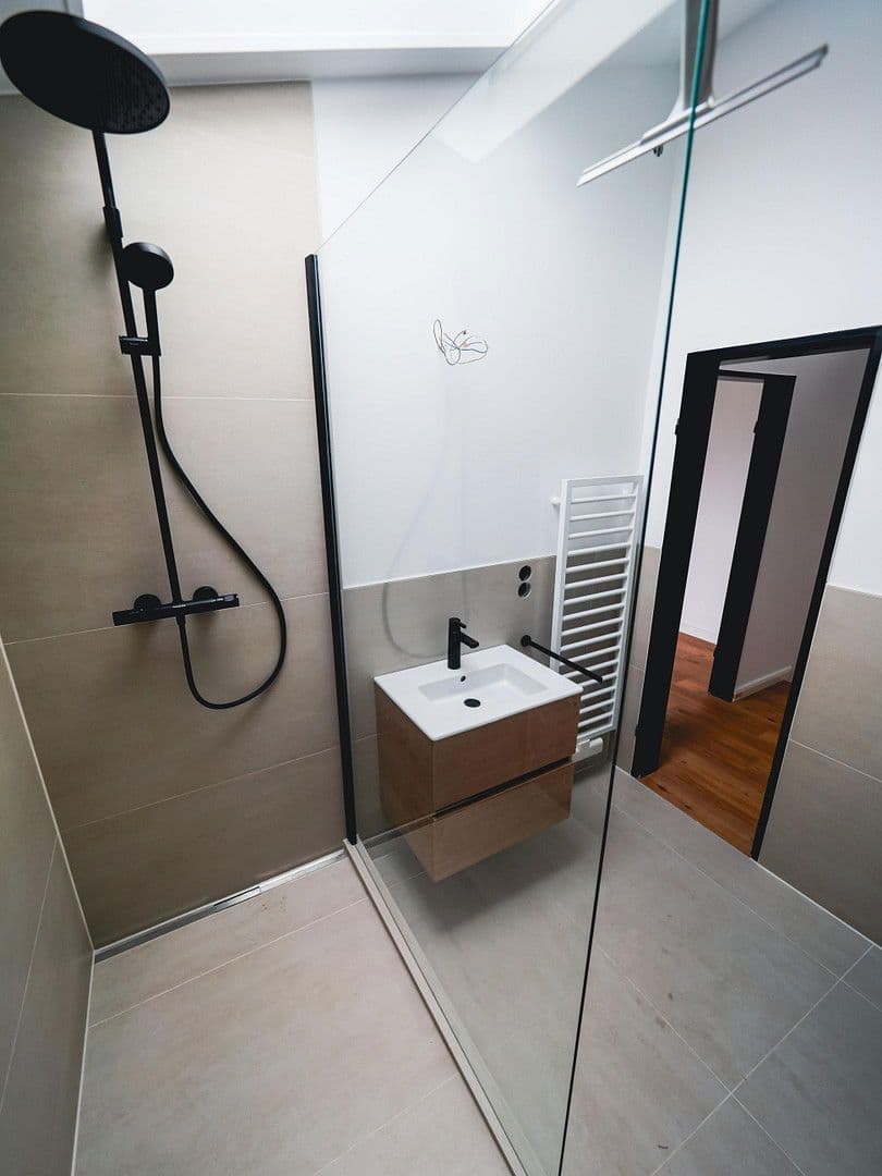 Predaj domu 105 m², pozemek 140 m², Delmenhorst, Dolné Sasko Predaj domu 105 m², pozemek 140 m², Delmenhorst, Dolné Sasko