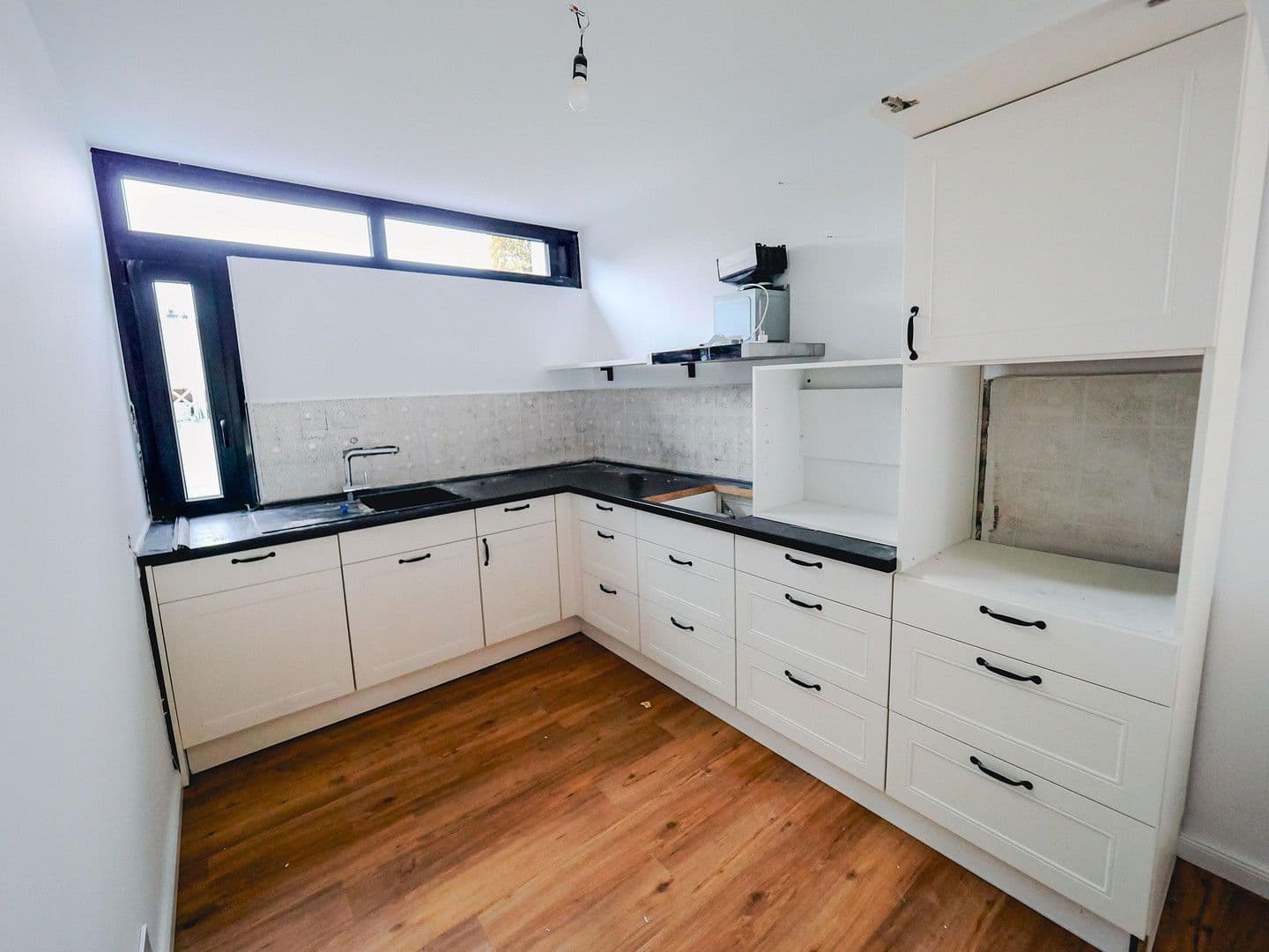 Predaj domu 105 m², pozemek 140 m², Delmenhorst, Dolné Sasko Predaj domu 105 m², pozemek 140 m², Delmenhorst, Dolné Sasko