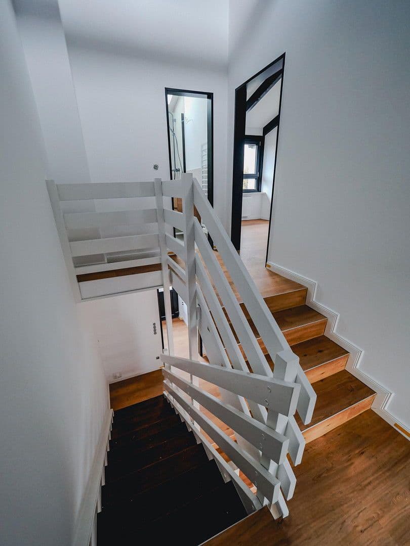 Predaj domu 105 m², pozemek 140 m², Delmenhorst, Dolné Sasko Predaj domu 105 m², pozemek 140 m², Delmenhorst, Dolné Sasko