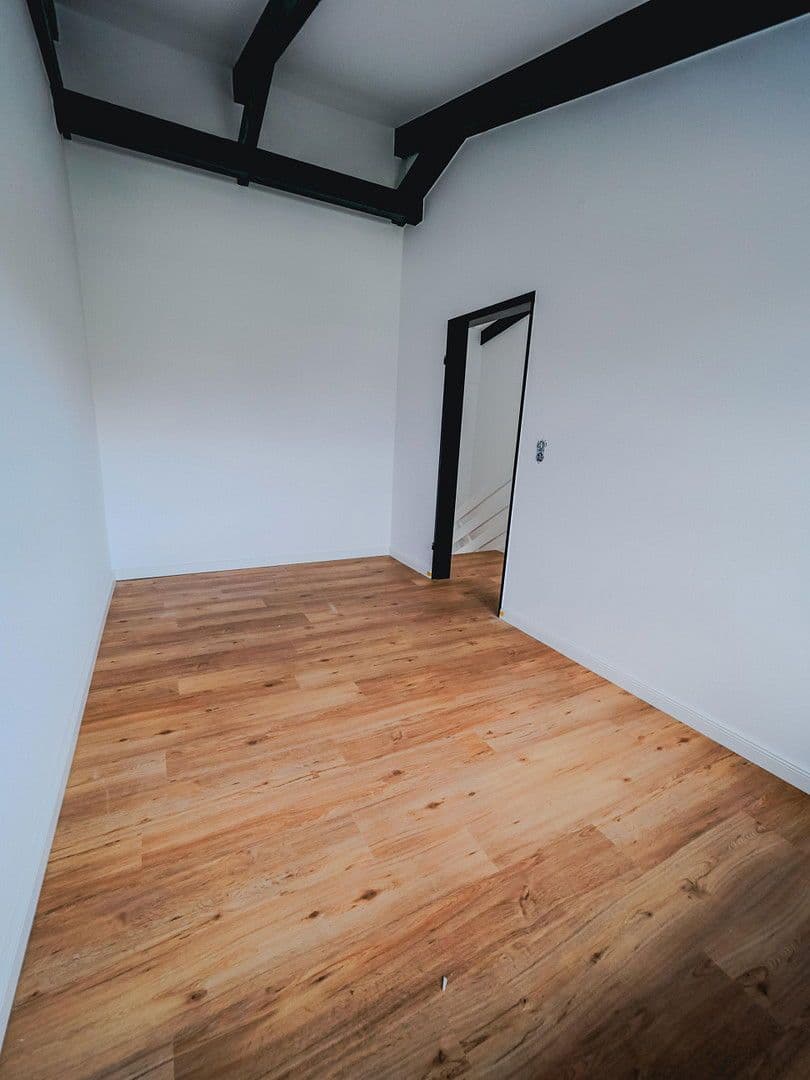 Predaj domu 105 m², pozemek 140 m², Delmenhorst, Dolné Sasko Predaj domu 105 m², pozemek 140 m², Delmenhorst, Dolné Sasko