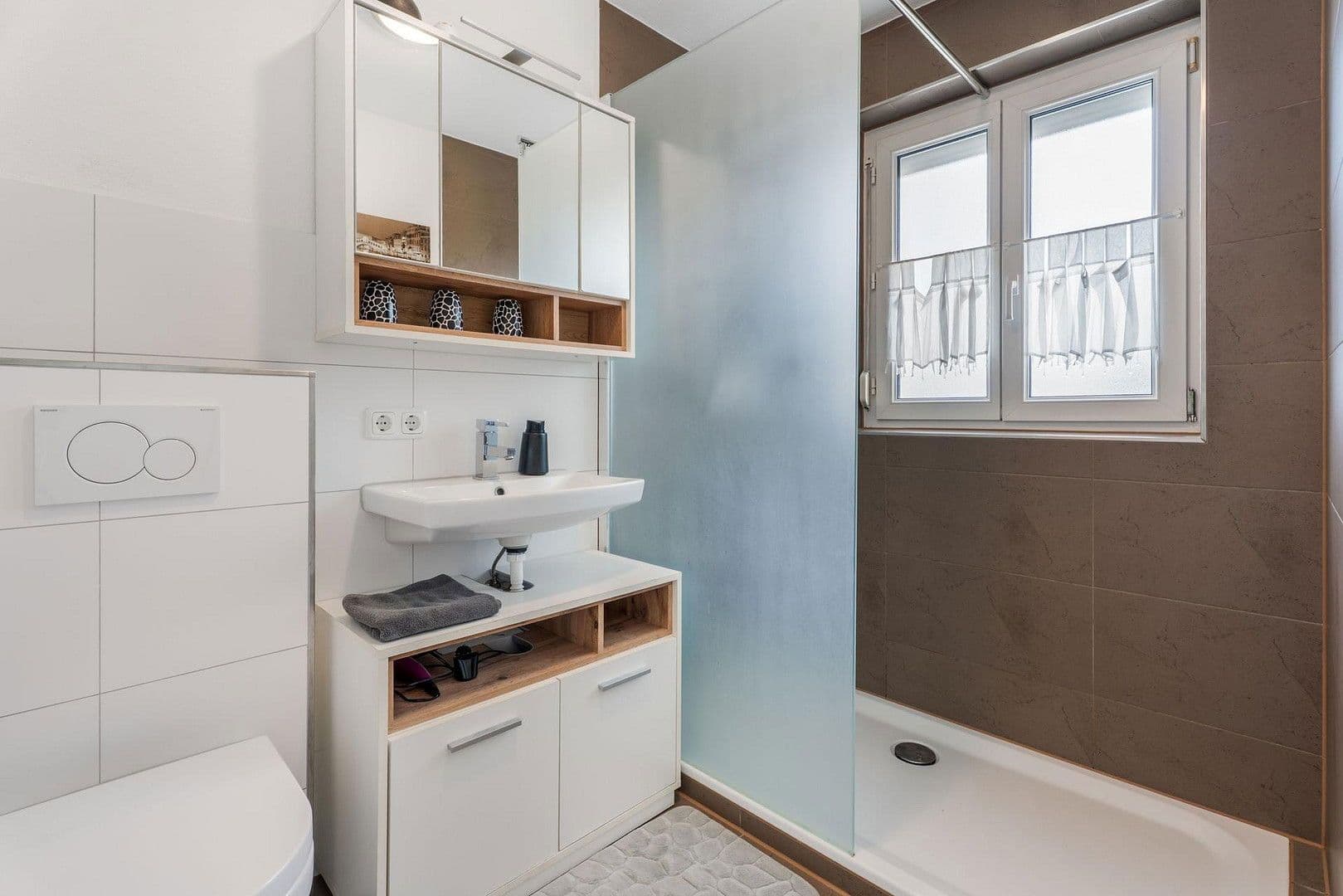 Predaj bytu 3-izbový 63 m², Friedrichshafen, Bádensko-Wurttembersko Predaj bytu 3-izbový 63 m², Friedrichshafen, Bádensko-Wurttembersko