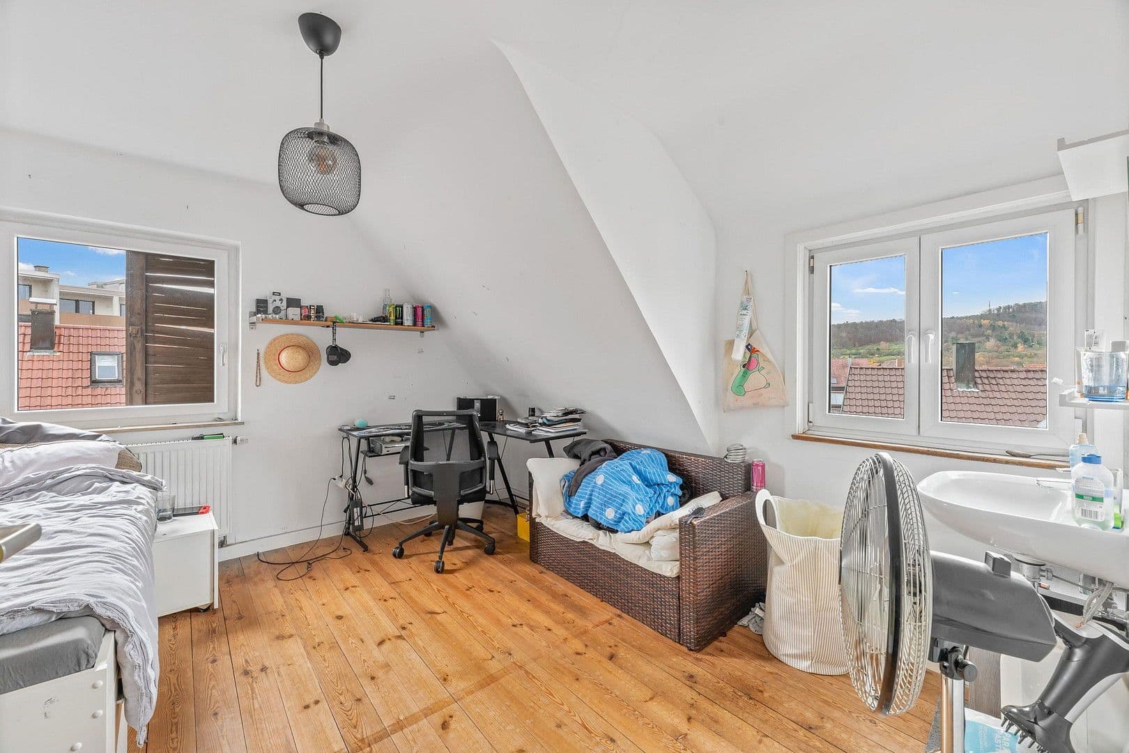 Predaj bytu 4-izbový 83 m², Leonberg, Bádensko-Wurttembersko Predaj bytu 4-izbový 83 m², Leonberg, Bádensko-Wurttembersko
