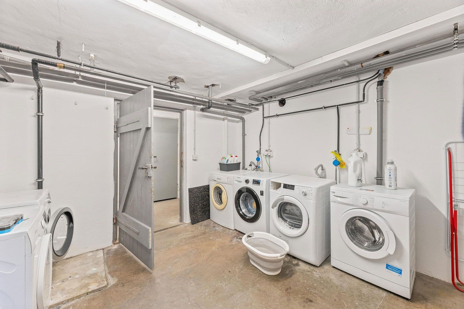 Predaj bytu 4-izbový 83 m², Leonberg, Bádensko-Wurttembersko Predaj bytu 4-izbový 83 m², Leonberg, Bádensko-Wurttembersko