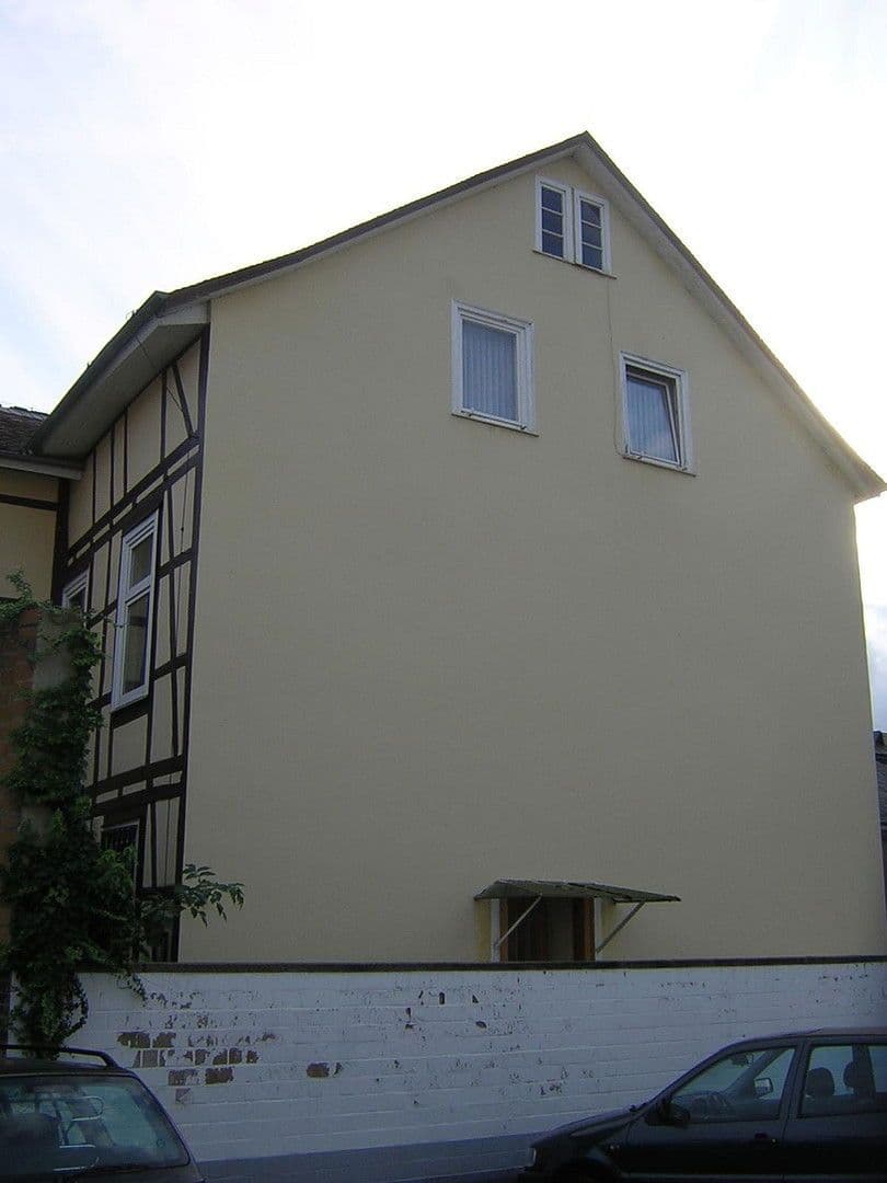 Predaj domu 340 m², pozemek 405 m², Ziegenhainer Straße 3, Homberg (Efze), Hesensko Predaj domu 340 m², pozemek 405 m², Ziegenhainer Straße 3, Homberg (Efze), Hesensko