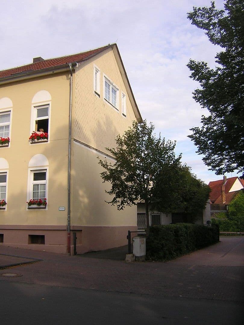 Predaj domu 340 m², pozemek 405 m², Ziegenhainer Straße 3, Homberg (Efze), Hesensko Predaj domu 340 m², pozemek 405 m², Ziegenhainer Straße 3, Homberg (Efze), Hesensko