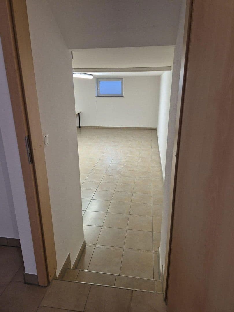 Prenájom kancelárie 150 m², Schwindegg, Bavorsko Prenájom kancelárie 150 m², Schwindegg, Bavorsko