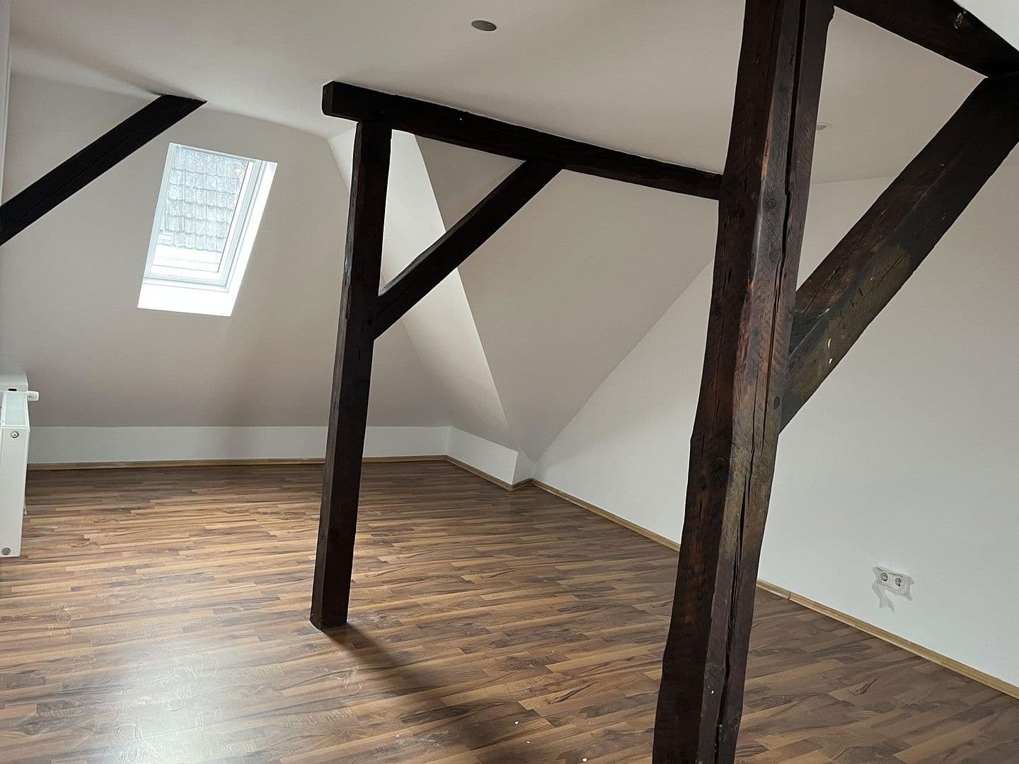 Prenájom domu 260 m², pozemek 430 m², Herrmann Rinne Str. 34, Duisburg, Severné Porýnie - Westfálsko Prenájom domu 260 m², pozemek 430 m², Herrmann Rinne Str. 34, Duisburg, Severné Porýnie - Westfálsko