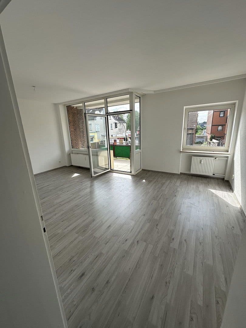 Prenájom bytu 1-izbový 60 m², Bochumer Straße 53, Recklinghausen, Severné Porýnie - Westfálsko Prenájom bytu 1-izbový 60 m², Bochumer Straße 53, Recklinghausen, Severné Porýnie - Westfálsko