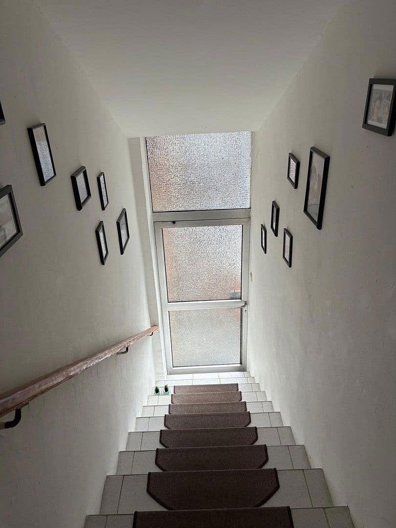 Prenájom bytu 2-izbový 105 m², Mallinckrodtstrasse 179, Dortmund, Severné Porýnie - Westfálsko Prenájom bytu 2-izbový 105 m², Mallinckrodtstrasse 179, Dortmund, Severné Porýnie - Westfálsko