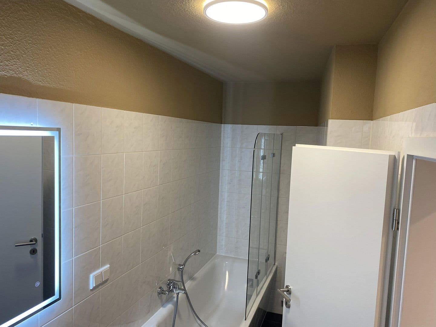 Prenájom bytu 2-izbový 45 m², Mühlhausen/Thüringen, Durínsko Prenájom bytu 2-izbový 45 m², Mühlhausen/Thüringen, Durínsko