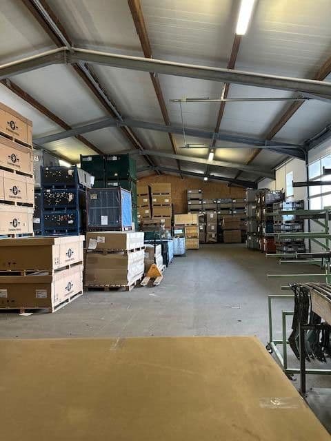 Prenájom nebytového priestoru 580 m², Plattling, Bavorsko Prenájom nebytového priestoru 580 m², Plattling, Bavorsko