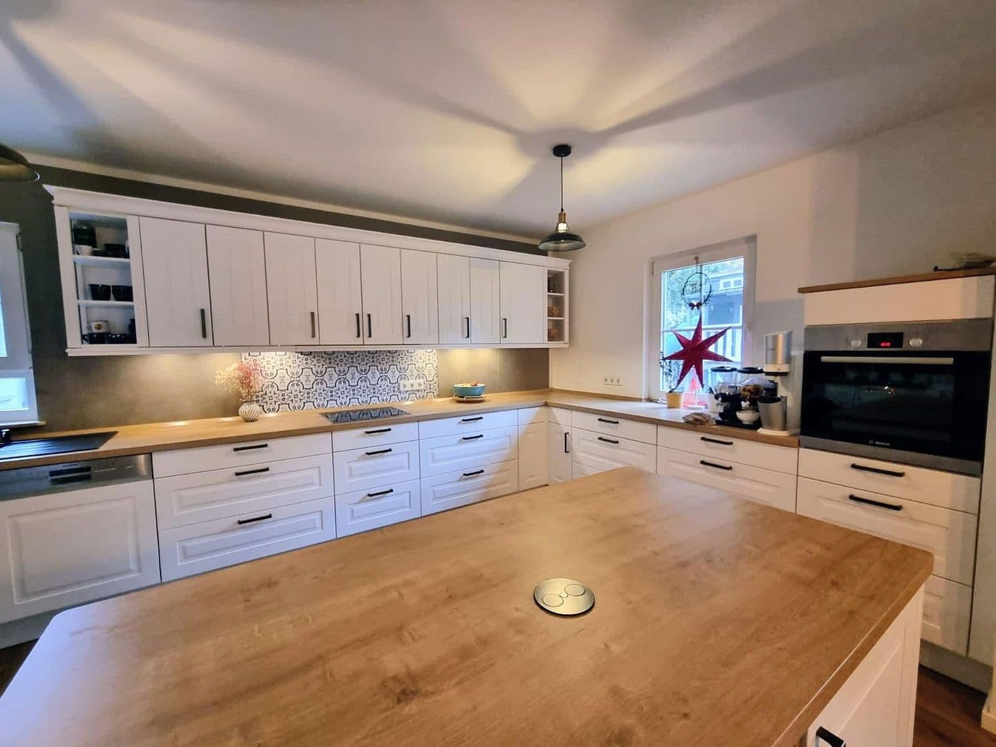 Predaj domu 130 m², pozemek 613 m², Schöneiche bei Berlin, Brandenbursko Predaj domu 130 m², pozemek 613 m², Schöneiche bei Berlin, Brandenbursko