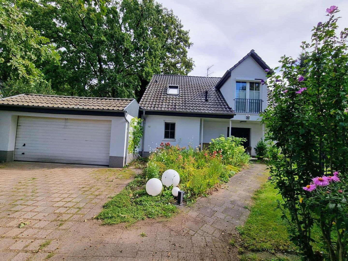 Predaj domu 130 m², pozemek 613 m², Schöneiche bei Berlin, Brandenbursko Predaj domu 130 m², pozemek 613 m², Schöneiche bei Berlin, Brandenbursko