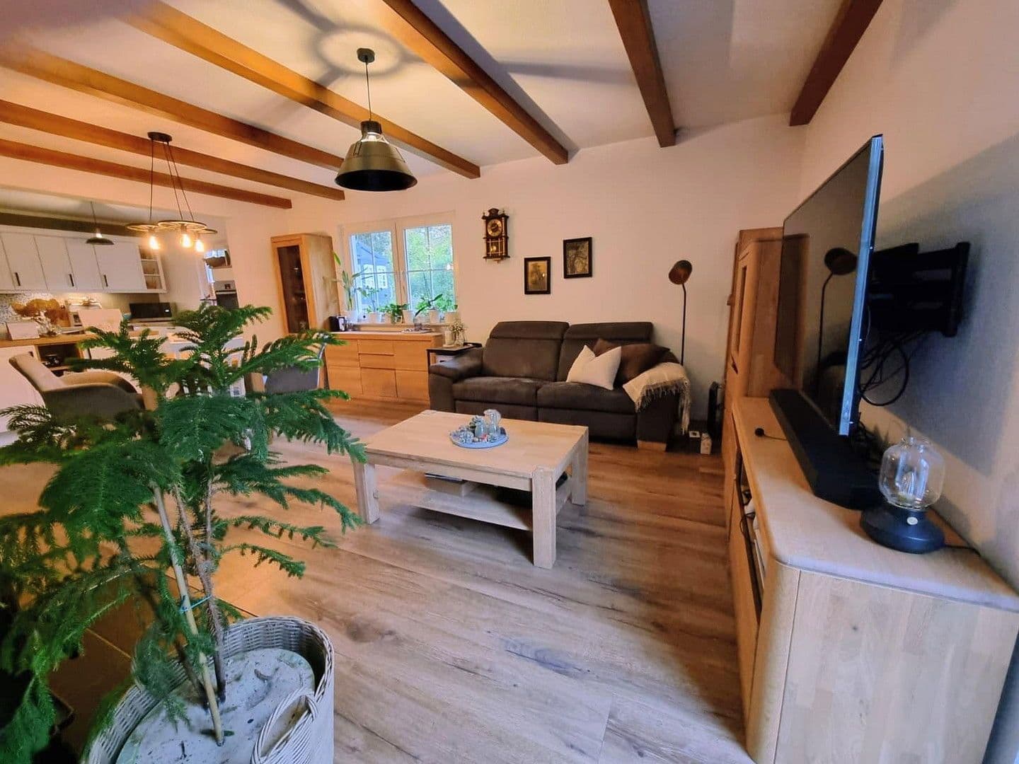 Predaj domu 130 m², pozemek 613 m², Schöneiche bei Berlin, Brandenbursko Predaj domu 130 m², pozemek 613 m², Schöneiche bei Berlin, Brandenbursko