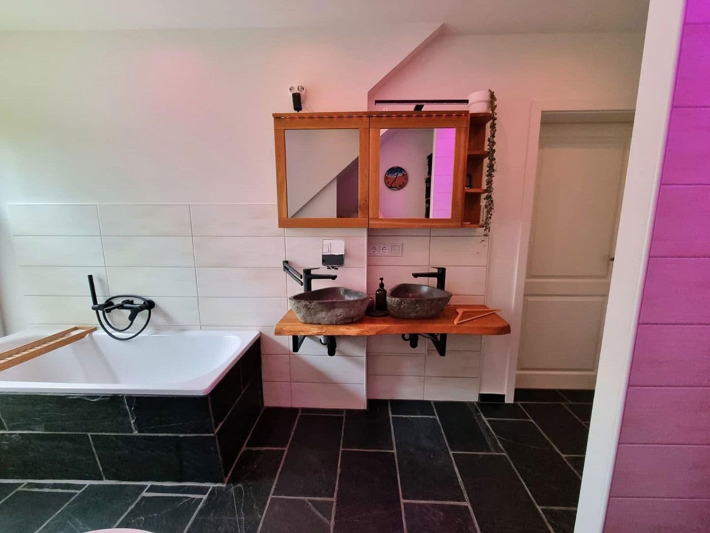 Predaj domu 130 m², pozemek 613 m², Schöneiche bei Berlin, Brandenbursko Predaj domu 130 m², pozemek 613 m², Schöneiche bei Berlin, Brandenbursko