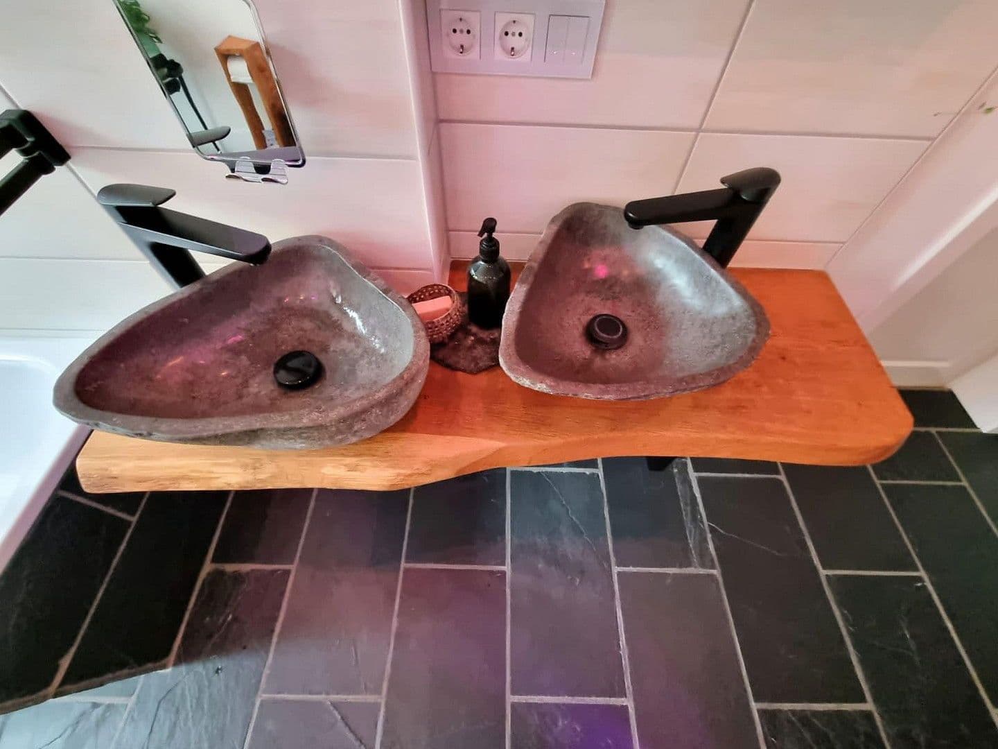 Predaj domu 130 m², pozemek 613 m², Schöneiche bei Berlin, Brandenbursko Predaj domu 130 m², pozemek 613 m², Schöneiche bei Berlin, Brandenbursko