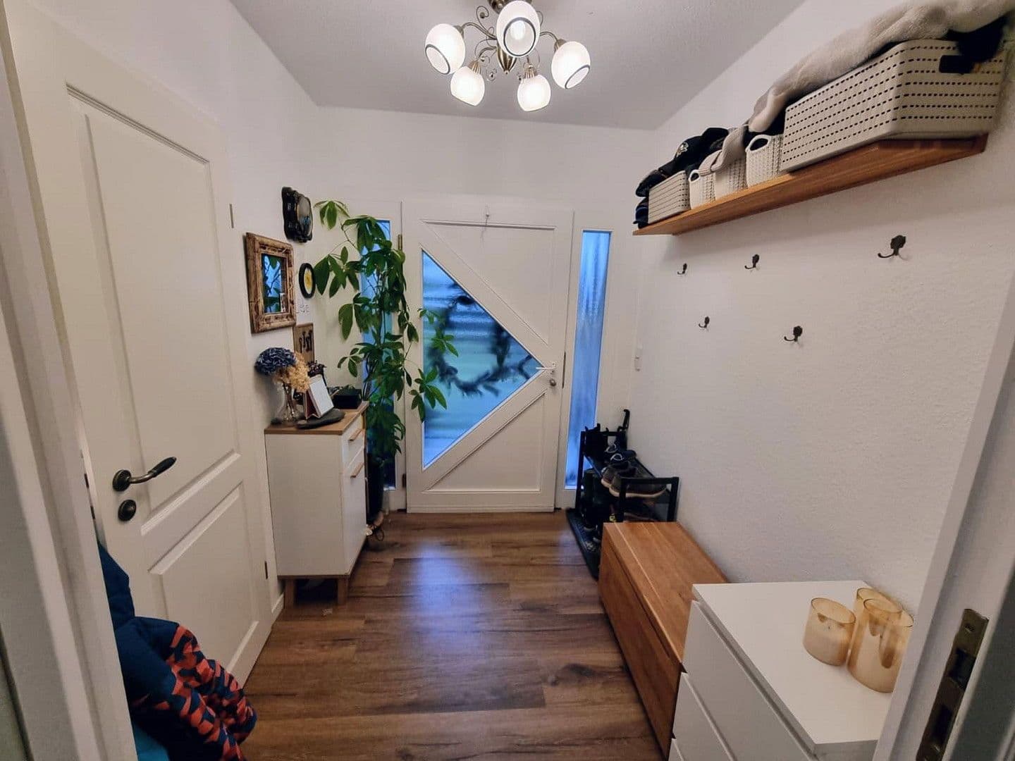 Predaj domu 130 m², pozemek 613 m², Schöneiche bei Berlin, Brandenbursko Predaj domu 130 m², pozemek 613 m², Schöneiche bei Berlin, Brandenbursko