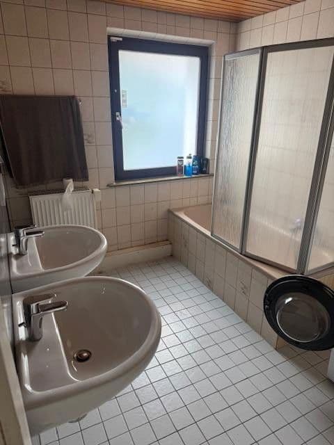 Predaj domu 186 m², pozemek 355 m², Seligenstädter Str. 56, Seligenstadt, Hesensko Predaj domu 186 m², pozemek 355 m², Seligenstädter Str. 56, Seligenstadt, Hesensko