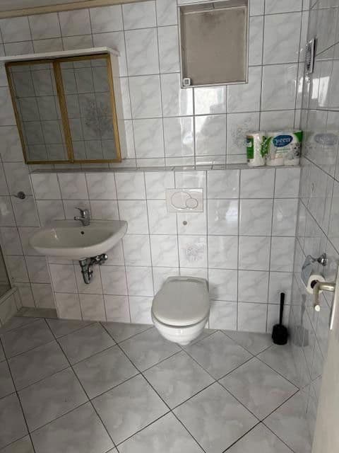 Predaj domu 186 m², pozemek 355 m², Seligenstädter Str. 56, Seligenstadt, Hesensko Predaj domu 186 m², pozemek 355 m², Seligenstädter Str. 56, Seligenstadt, Hesensko