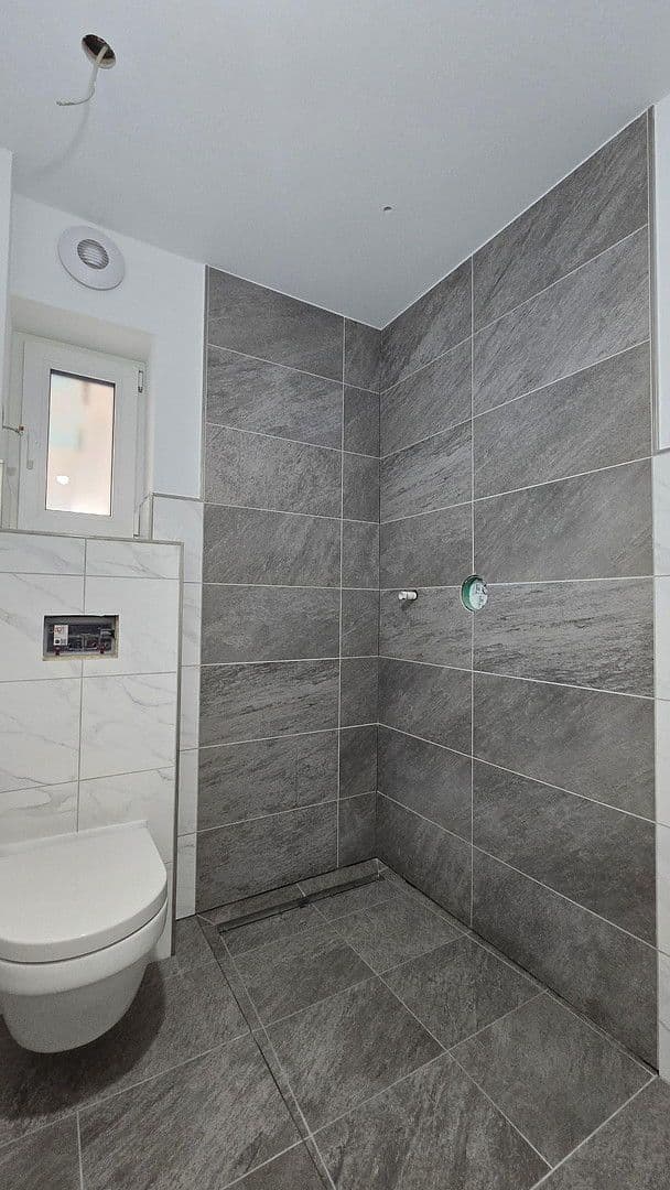 Prenájom domu 80 m², pozemek 370 m², Römerberg, Porýnie-Falcko Prenájom domu 80 m², pozemek 370 m², Römerberg, Porýnie-Falcko