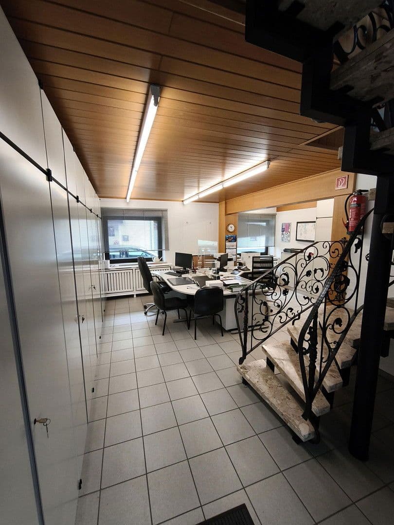 Prenájom kancelárie 72 m², Erftstadt, Severné Porýnie - Westfálsko Prenájom kancelárie 72 m², Erftstadt, Severné Porýnie - Westfálsko