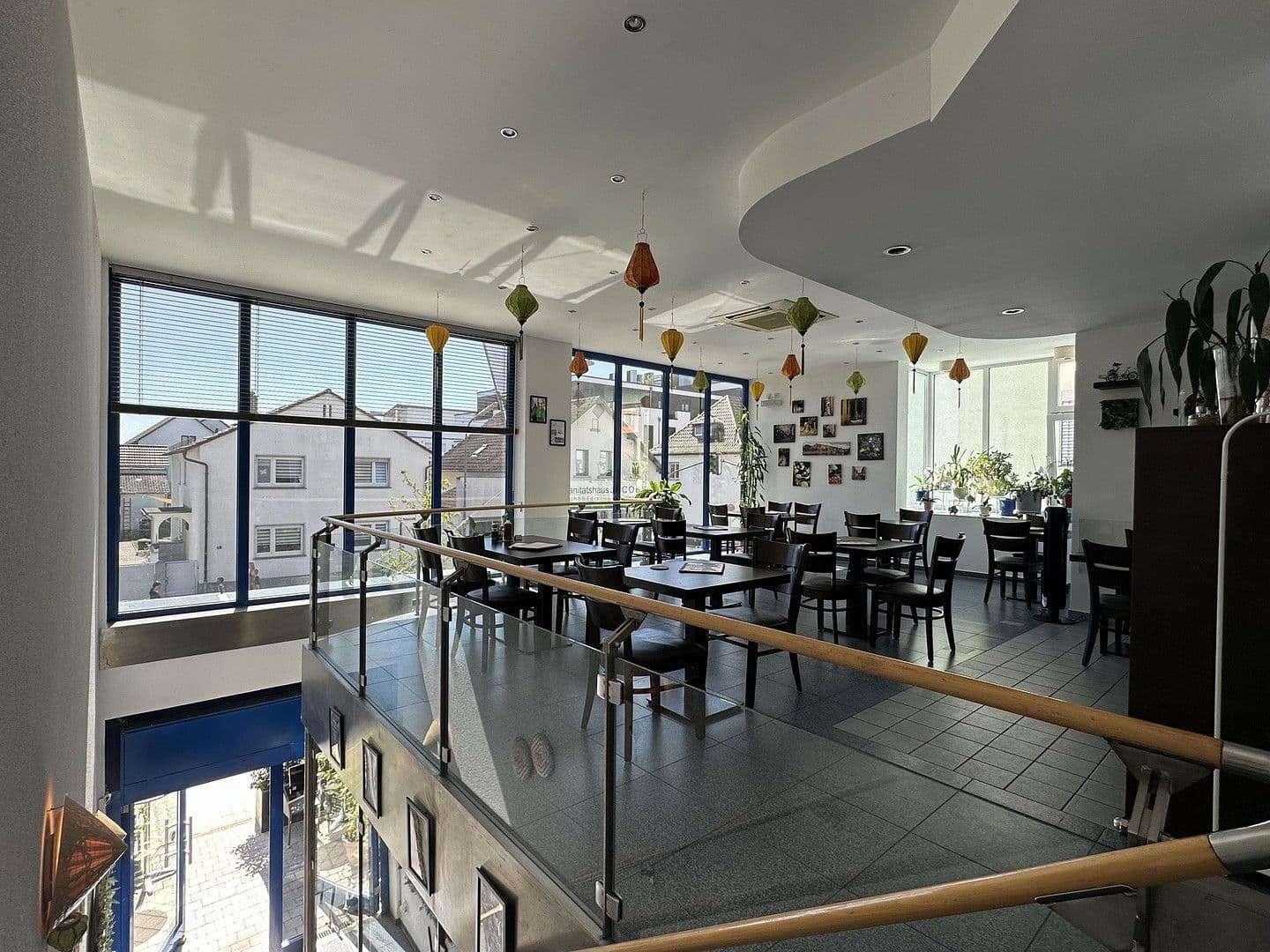 Predaj domu 400 m², pozemek 259 m², Langen, Hesensko Predaj domu 400 m², pozemek 259 m², Langen, Hesensko