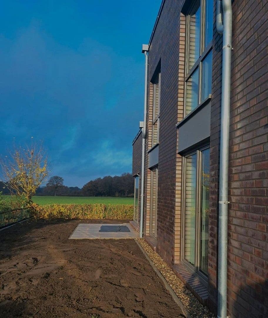 Prenájom domu 117 m², pozemek 248 m², Prisdorf, Šlezvicko-Holštajnsko Prenájom domu 117 m², pozemek 248 m², Prisdorf, Šlezvicko-Holštajnsko