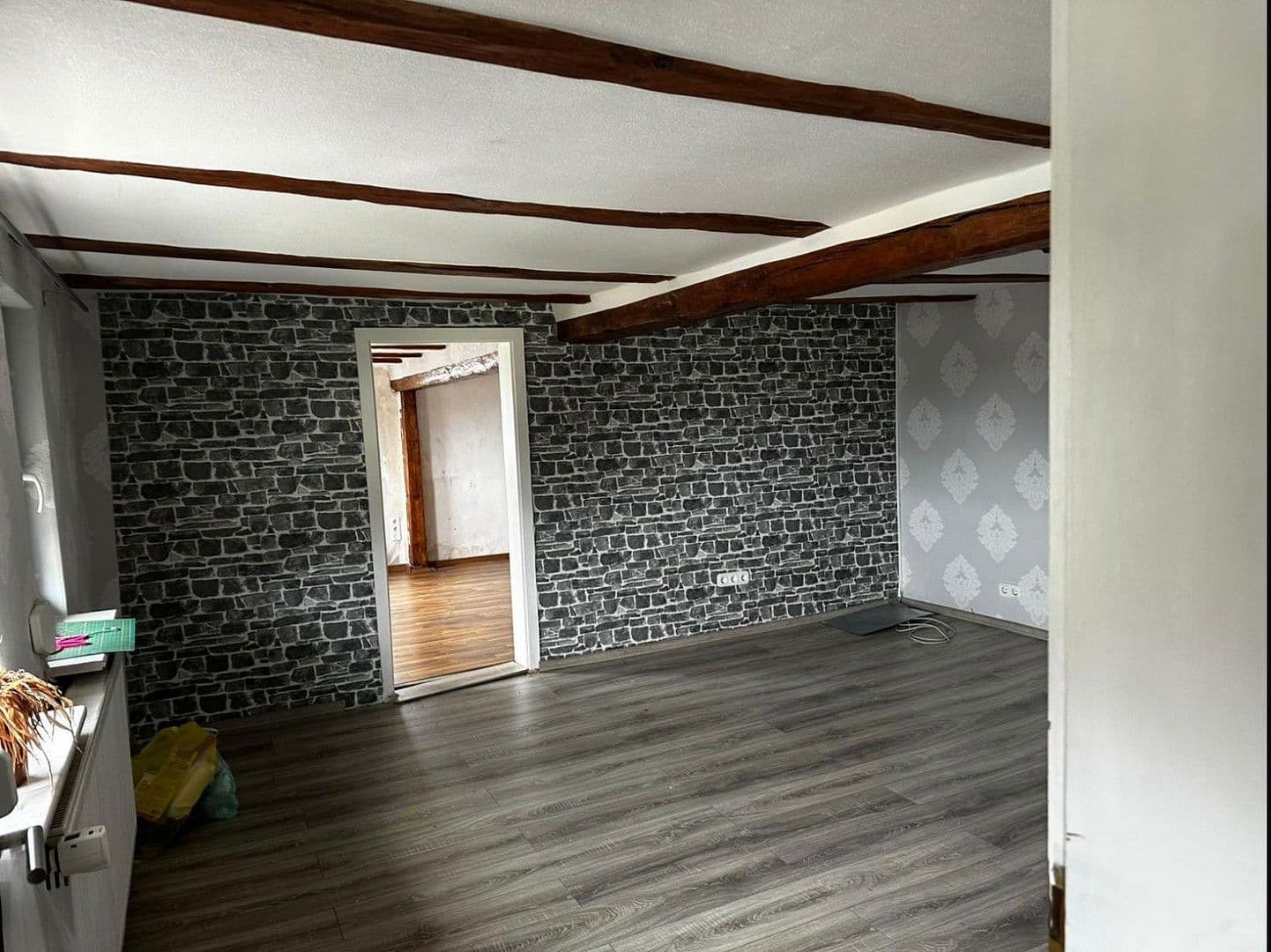 Predaj domu 136 m², pozemek 184 m², Ebsdorfergrund, Hesensko Predaj domu 136 m², pozemek 184 m², Ebsdorfergrund, Hesensko