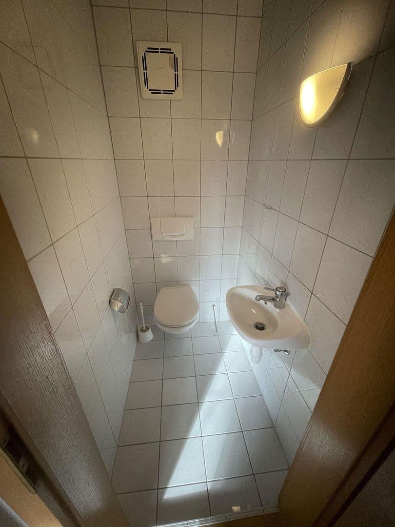 Prenájom bytu 4-izbový 96 m², Wolfgang-Höfer-Str., Ingolstadt, Bavorsko Prenájom bytu 4-izbový 96 m², Wolfgang-Höfer-Str., Ingolstadt, Bavorsko