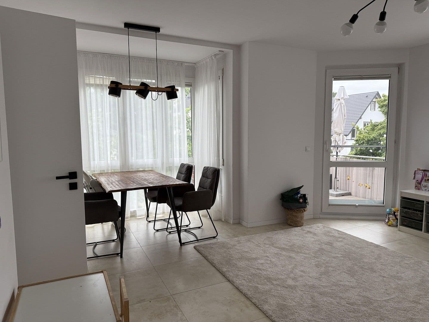 Predaj bytu 3-izbový 74 m², Ursula-Goetze-Straße, 31, Berlin, Berlín Predaj bytu 3-izbový 74 m², Ursula-Goetze-Straße, 31, Berlin, Berlín