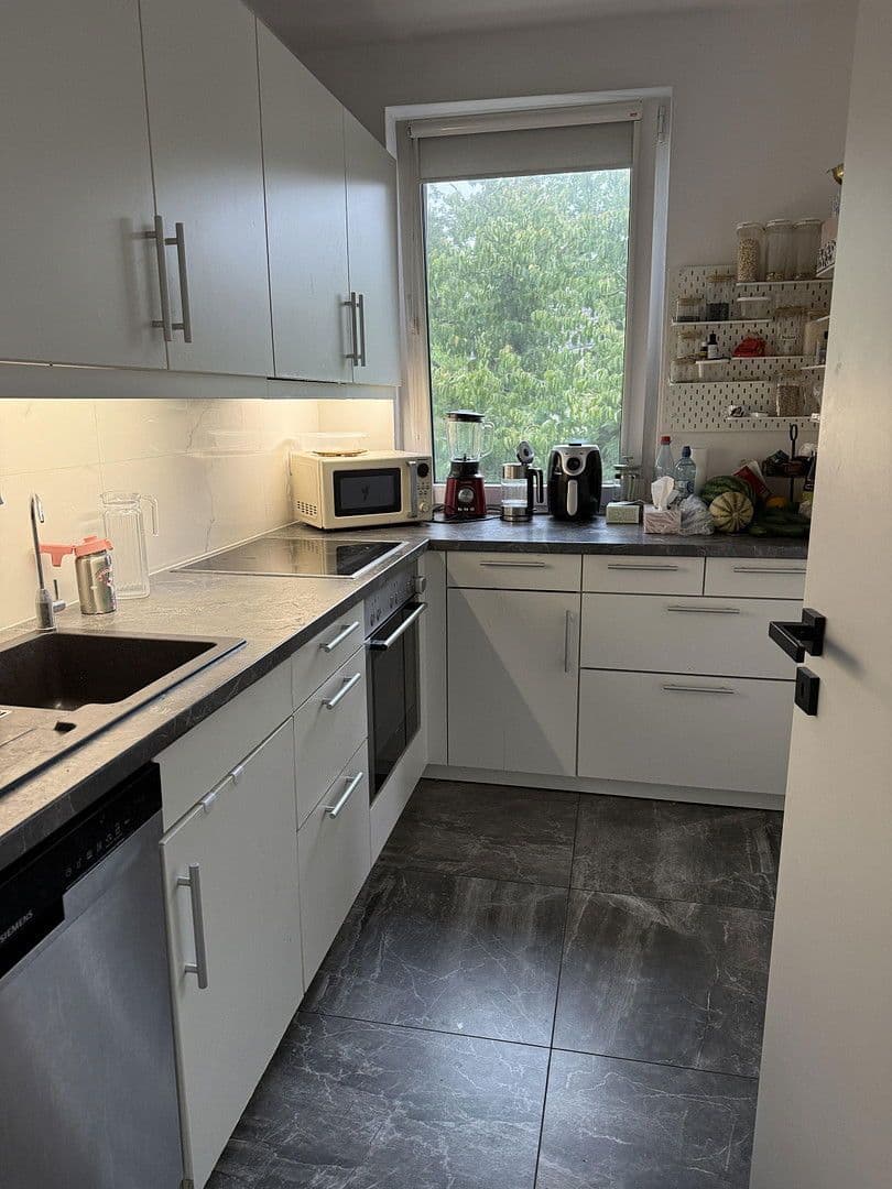 Predaj bytu 3-izbový 74 m², Ursula-Goetze-Straße, 31, Berlin, Berlín Predaj bytu 3-izbový 74 m², Ursula-Goetze-Straße, 31, Berlin, Berlín