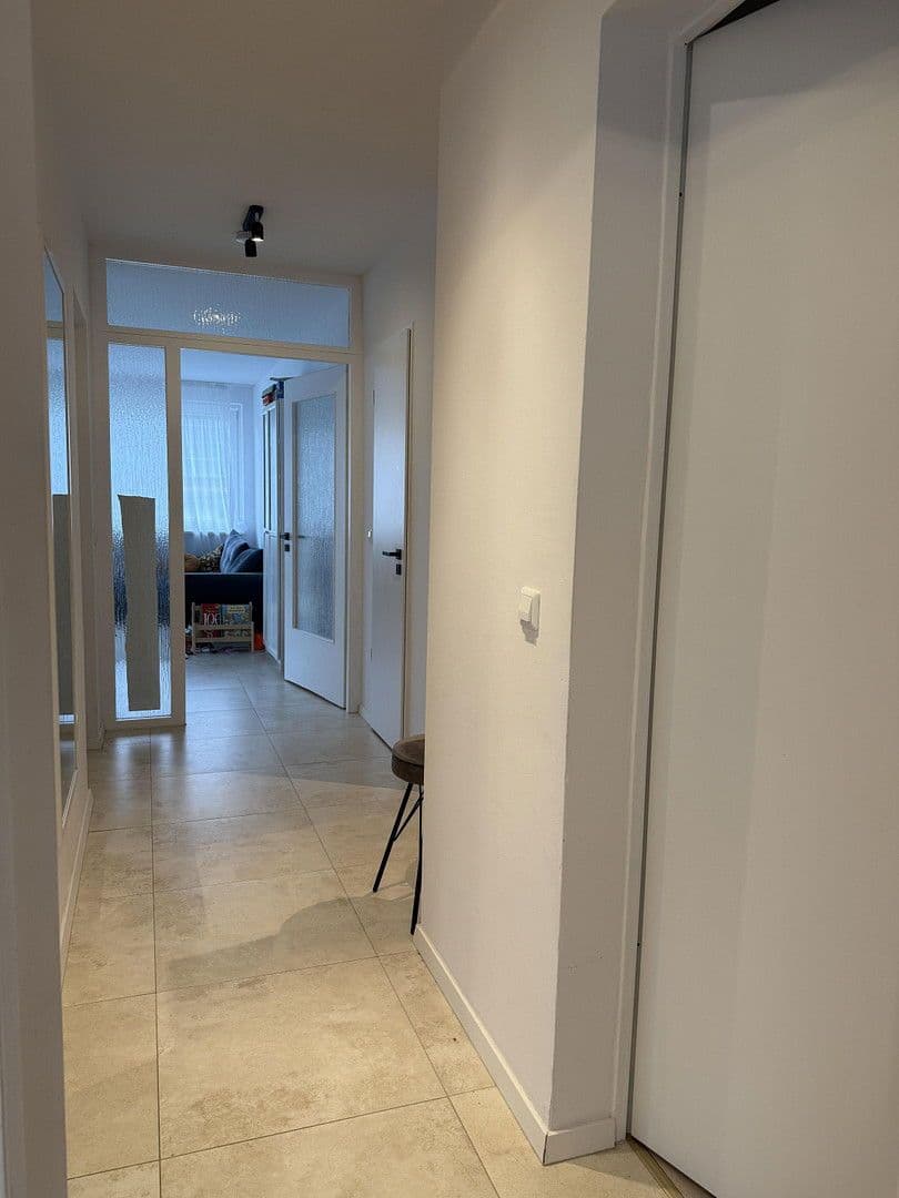Predaj bytu 3-izbový 74 m², Ursula-Goetze-Straße, 31, Berlin, Berlín Predaj bytu 3-izbový 74 m², Ursula-Goetze-Straße, 31, Berlin, Berlín