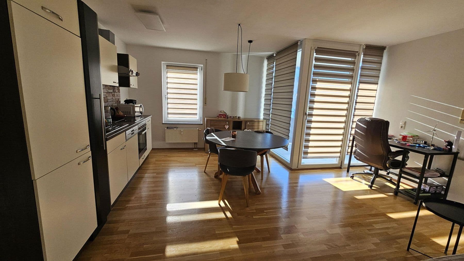 Prenájom bytu 2-izbový 56 m², Heinrich-Böll-Straße 75, Augsburg, Bavorsko Prenájom bytu 2-izbový 56 m², Heinrich-Böll-Straße 75, Augsburg, Bavorsko