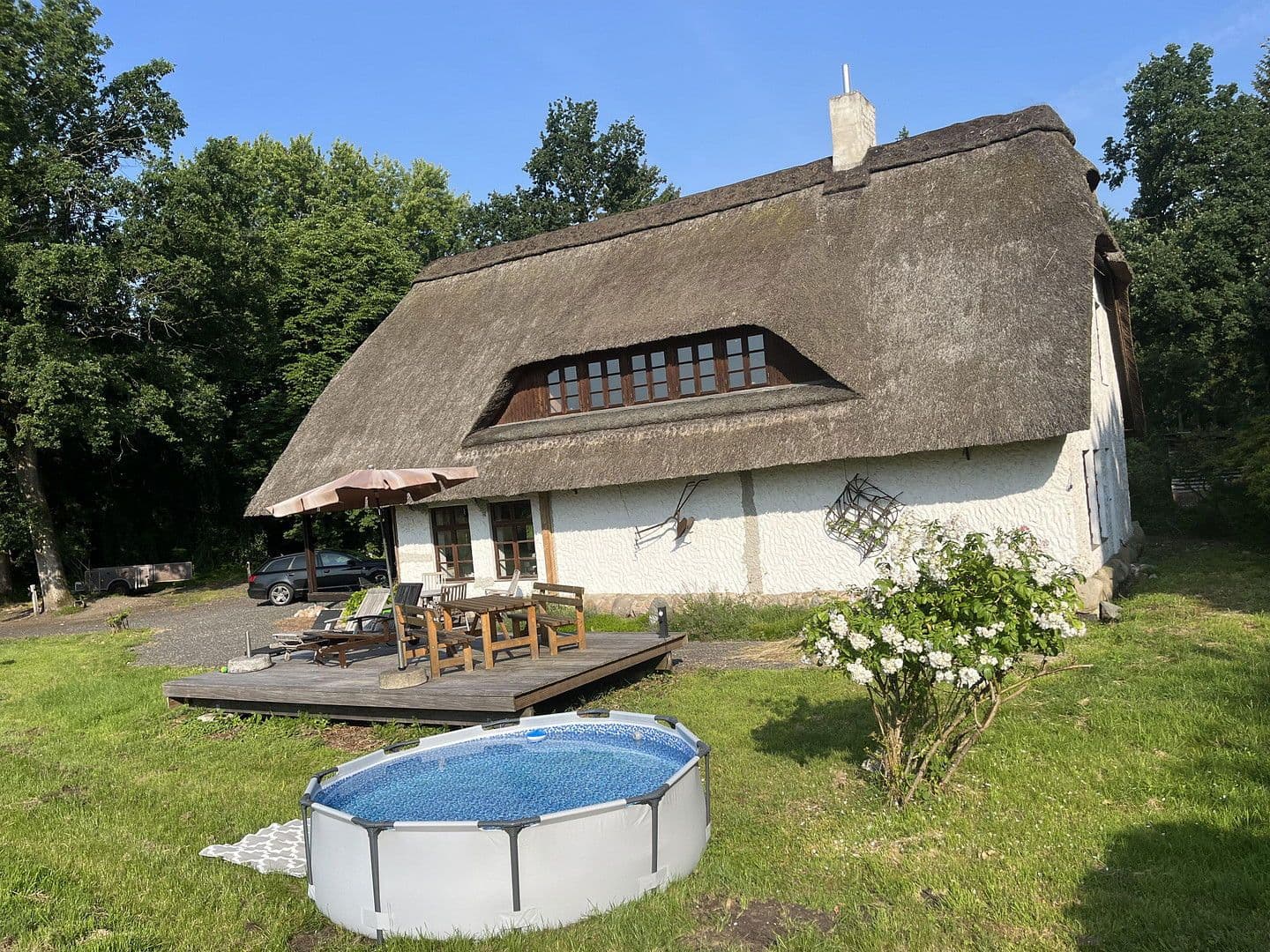 Predaj domu 198 m², pozemek 5.000 m², Dahldorfer Str. 19, Gnarrenburg, Dolné Sasko Predaj domu 198 m², pozemek 5.000 m², Dahldorfer Str. 19, Gnarrenburg, Dolné Sasko