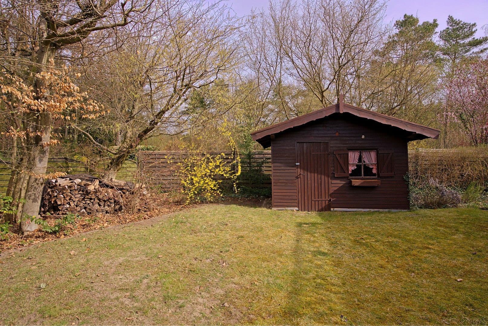 Prenájom bytu 4-izbový 166 m², Uferallee 16, Bad Bevensen, Dolné Sasko Prenájom bytu 4-izbový 166 m², Uferallee 16, Bad Bevensen, Dolné Sasko