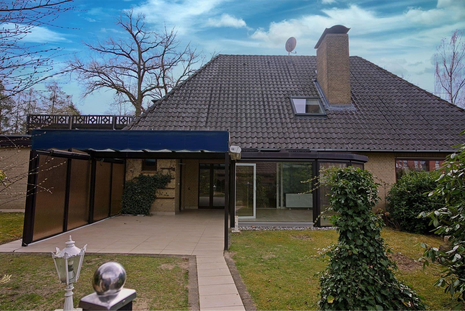 Prenájom bytu 4-izbový 166 m², Uferallee 16, Bad Bevensen, Dolné Sasko Prenájom bytu 4-izbový 166 m², Uferallee 16, Bad Bevensen, Dolné Sasko