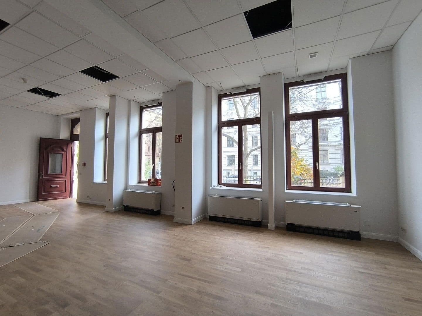 Prenájom nebytového priestoru 9 m², Hegelstraße 19, Magdeburg, Sasko-Anhaltsko Prenájom nebytového priestoru 9 m², Hegelstraße 19, Magdeburg, Sasko-Anhaltsko