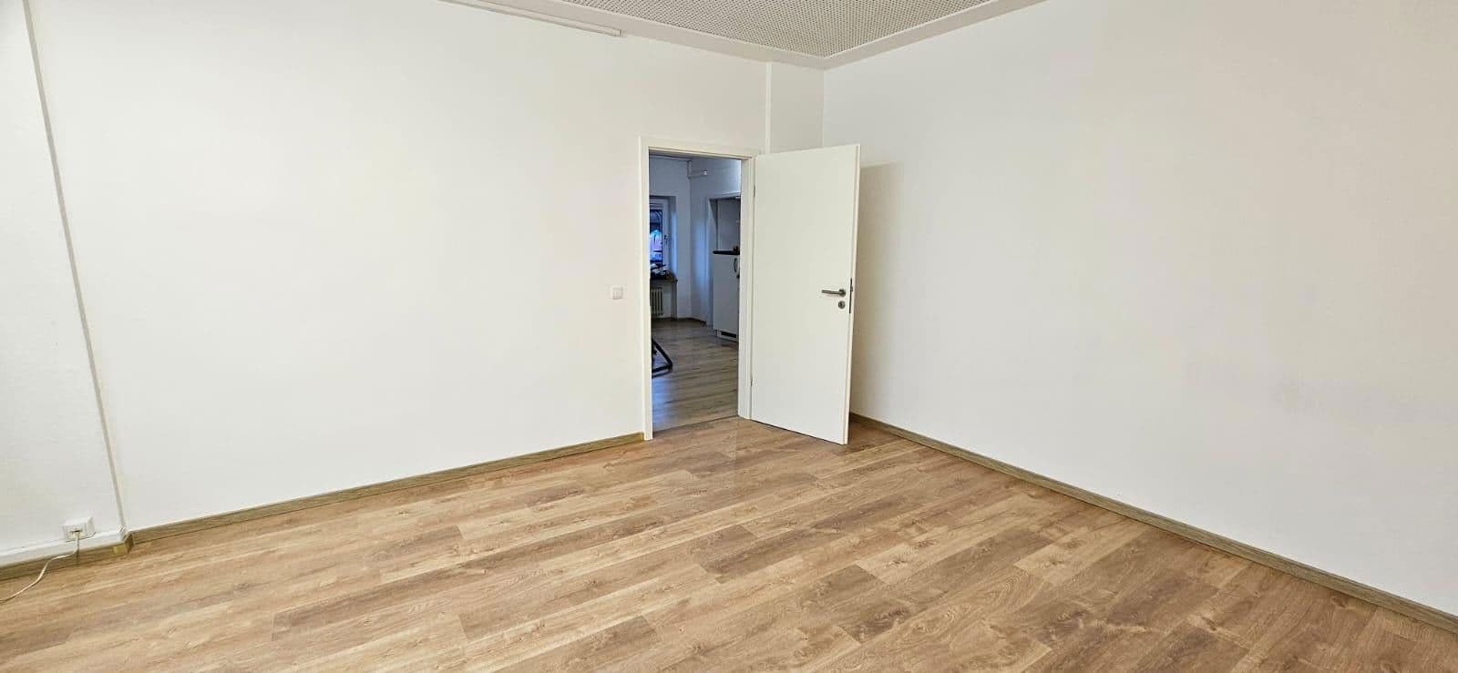 Prenájom bytu 76 m², Marienstraße 35, Furth im Wald, Bavorsko Prenájom bytu 76 m², Marienstraße 35, Furth im Wald, Bavorsko