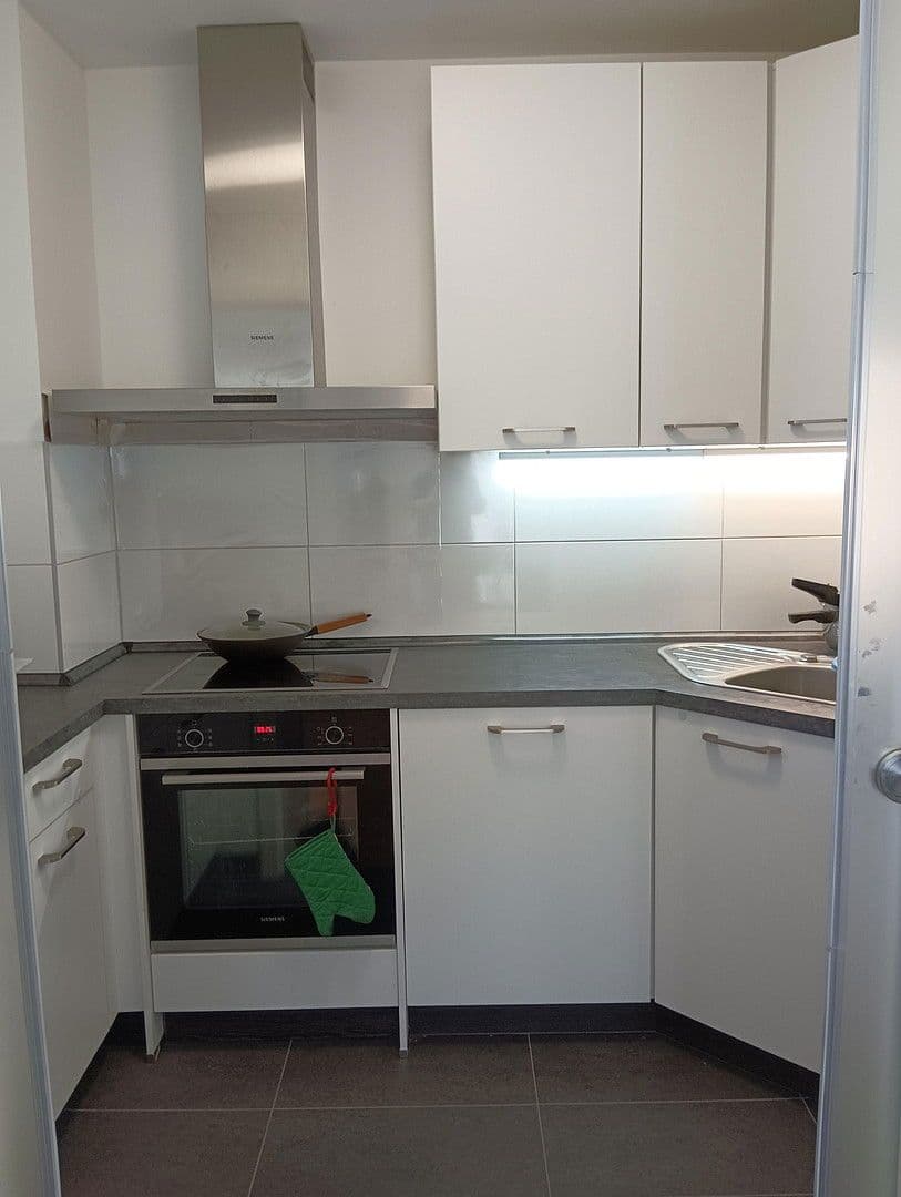 Prenájom bytu 4-izbový 84 m², Fritz-Bauer-Str., München, Bavorsko Prenájom bytu 4-izbový 84 m², Fritz-Bauer-Str., München, Bavorsko